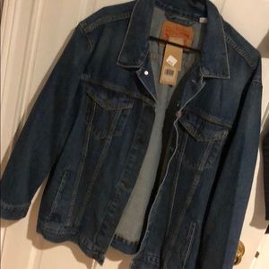 LEVIS SLIM FIT JEAN JACKET NWT